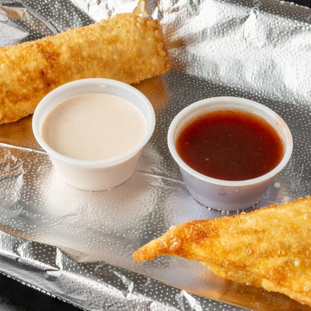 Wonton Cheese Roll.